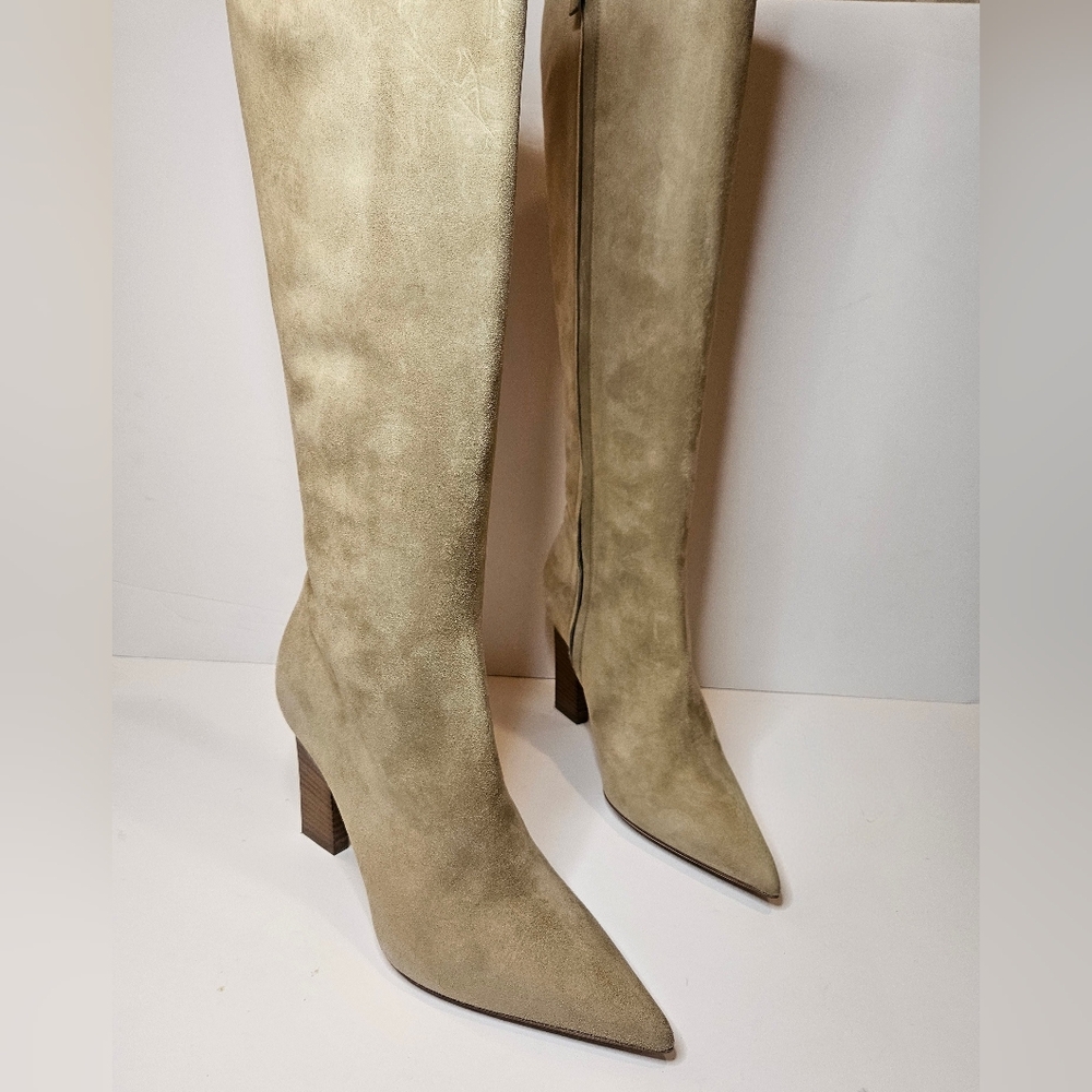 Michael Kors Collection Dabney Runway Boots - Picture 2 of 13
